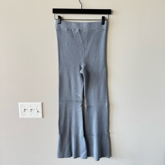Abercrombie & Fitch Ribbed Kick Flare High Rise Sweater Pants - Dusty Blue - Picture 2 of 7